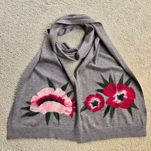 NWOT J. Jill Knit Scarf with Needle Felted Wool Flowers